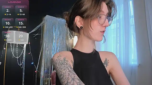 Lola_Missy live sex cam