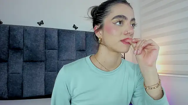 Violetta_Ficher's cam snapshot