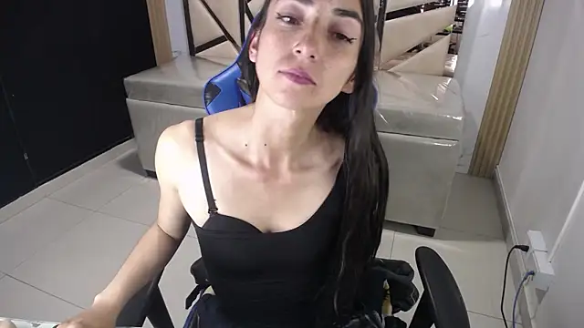 Maily_a_'s cam snapshot