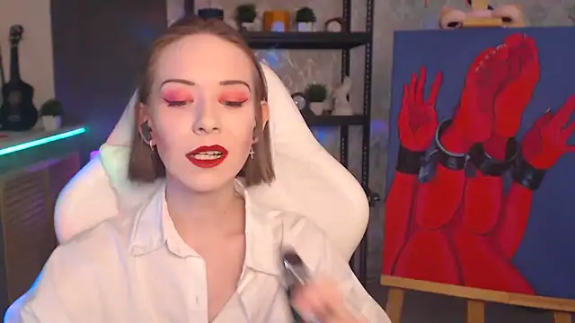 FascinatingEyess's cam snapshot