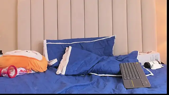 Rachel_Donnelly's cam snapshot