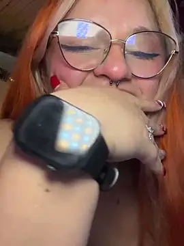 Sophia_Weest99's cam snapshot