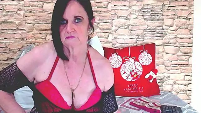 LuciousGrace's cam snapshot