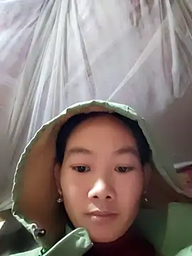 gio-thu's cam snapshot