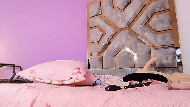 BRITHANY_SPARK's cam snapshot