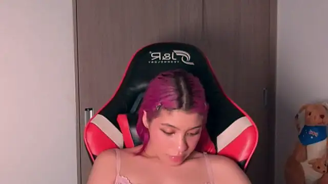 angelinhaaa live sex cam