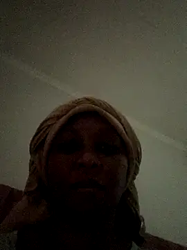 Bootyliciouse21X's cam snapshot