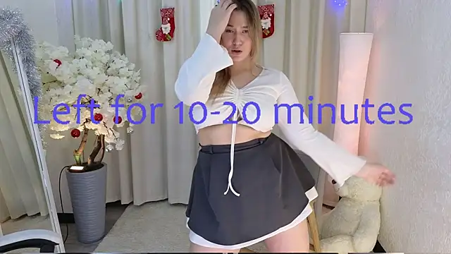 CurvyBritBliss live sex cam