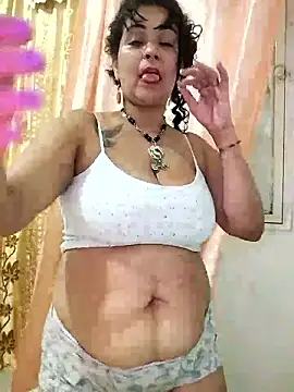 hanni2025's cam snapshot