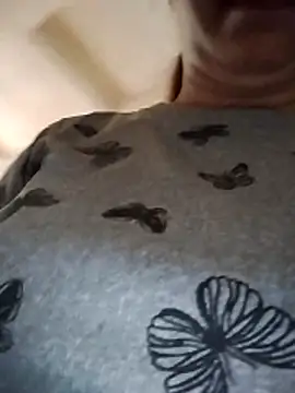 HanniZii live sex cam