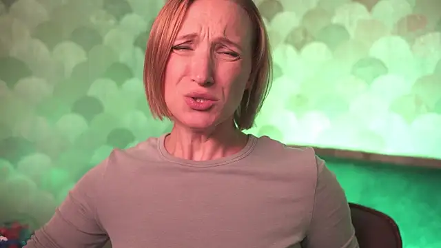 UmaTruewoman live sex cam