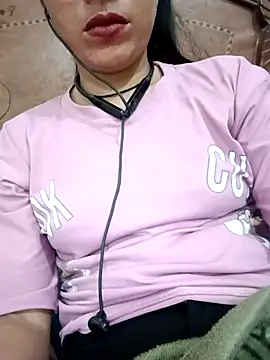 khusi__sharma2004's cam snapshot