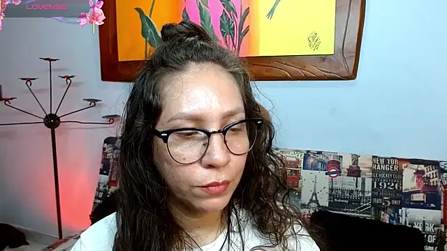 naihroby's cam snapshot