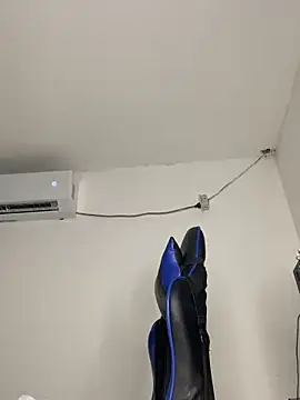 Rousevans_'s cam snapshot