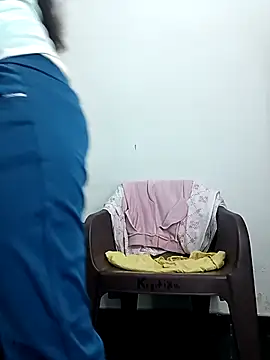 PUNAM456's cam snapshot