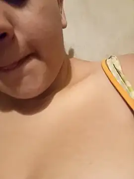 ayluu_55's cam snapshot