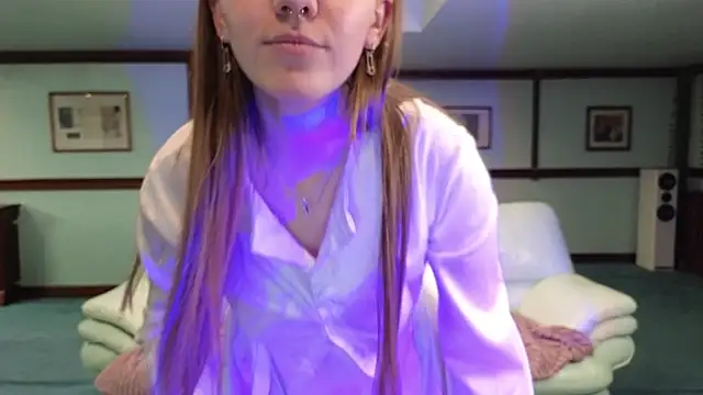 KiraRustle's cam snapshot