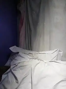 Honey_bun06's cam snapshot