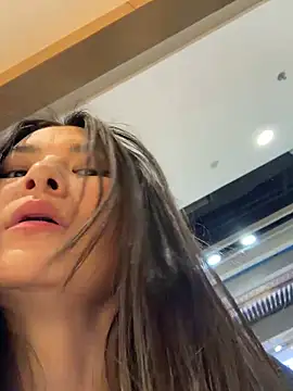 LaudingElastase live sex cam