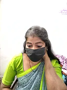 tamil_Sigappu_Roja's cam snapshot