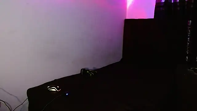 miia-liiam's cam snapshot