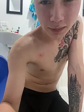 AlexanderCollman live sex cam