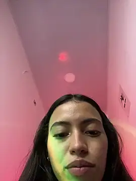 Lily__18 live sex cam