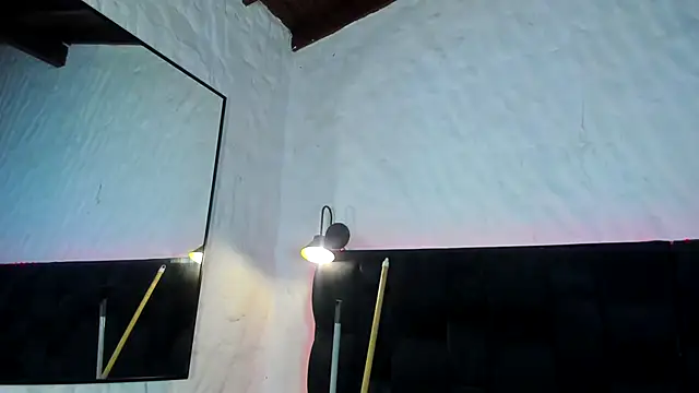 Lea_Hunter_'s cam snapshot