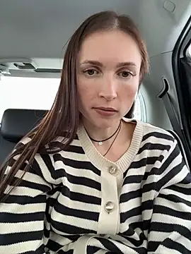 ZaraHill live sex cam