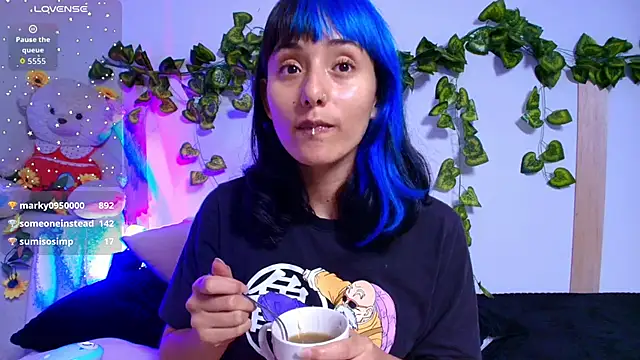 tati_cardenas's cam snapshot