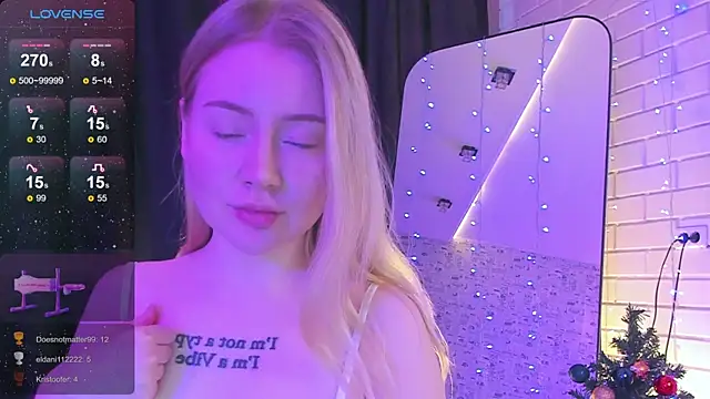 Lillie_Berry's cam snapshot