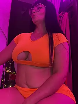 Hot_beauty__'s cam snapshot