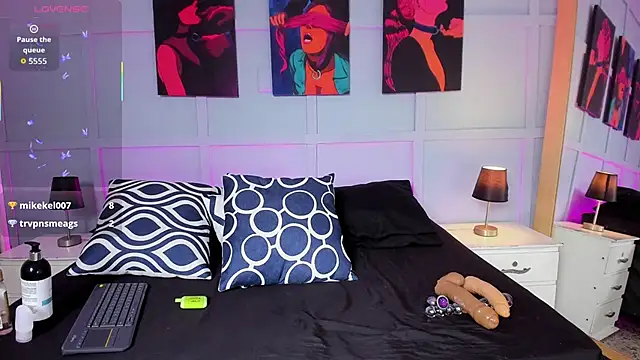 Elizabeth_Santos's cam snapshot