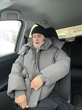 MiraReach live sex cam