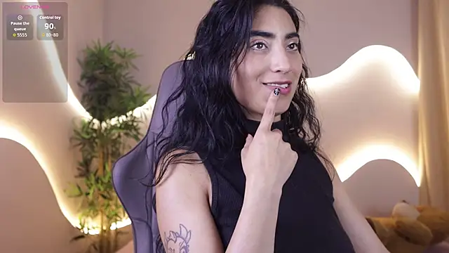 Emma_Lirys's cam snapshot