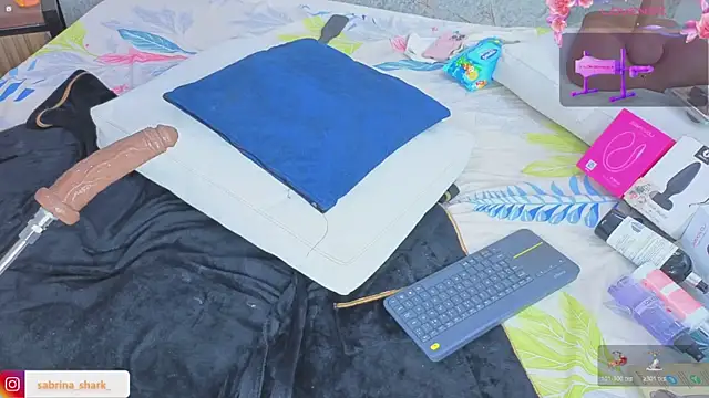 sabrina_shark_ live sex cam