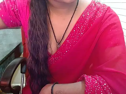 LovingPihu's cam snapshot