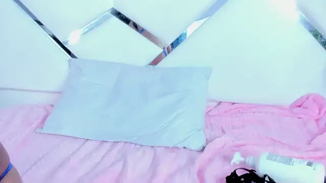 CarolinaNavas33's cam snapshot