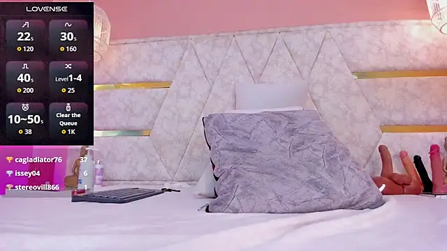 melany_saenz's cam snapshot