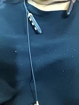 Ananya_34's cam snapshot