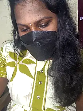 Tamil_flowergril's cam snapshot