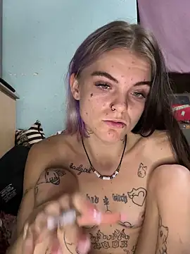 ittybittymeryssa live sex cam