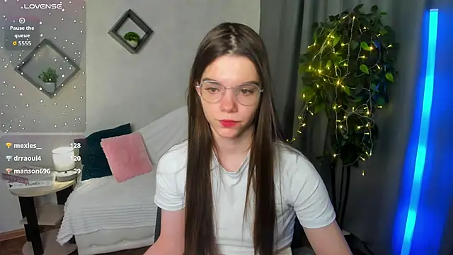 miss__evelyne's cam snapshot