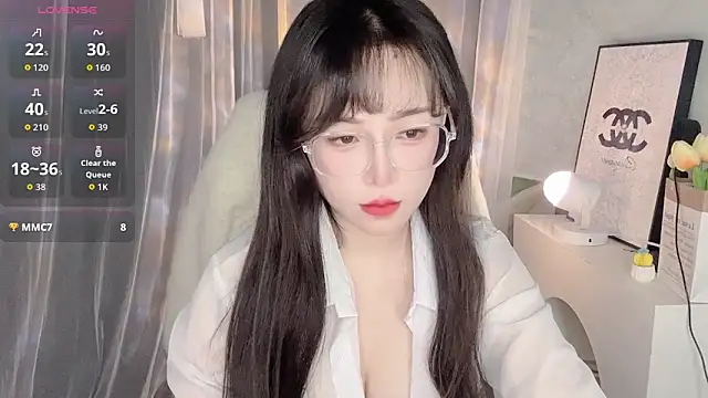 Anna25899 live sex cam