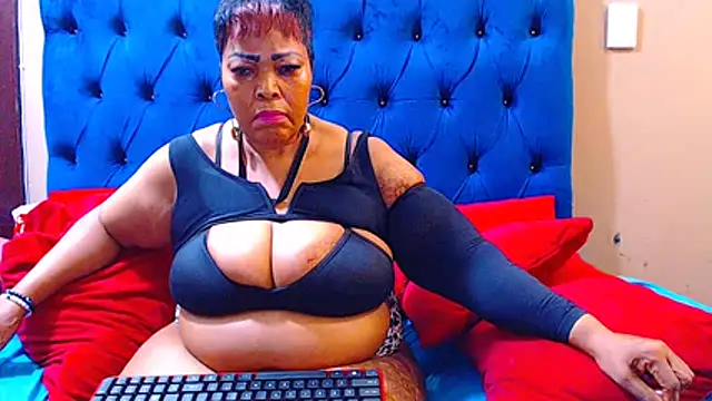 ebonycandy10 live sex cam