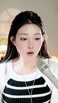 Dou-Dou-er's cam snapshot