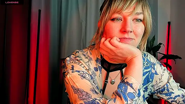 5_in_one's cam snapshot