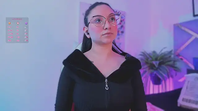 lucy_neil's cam snapshot