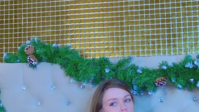 MarilynNova's cam snapshot