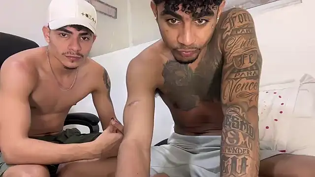 dominic_brandd23's cam snapshot